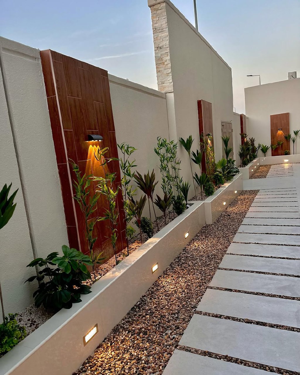 IMG_20250419_001411_098